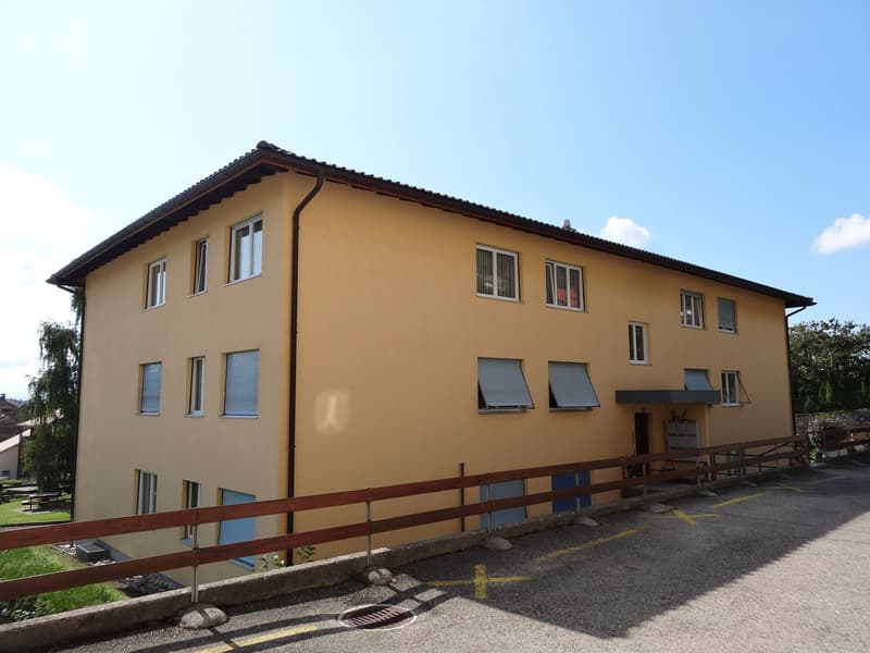 Rue des Fontaines 54, Cornaux - Appartement de 3pièces au rez-de-chaussée (1)