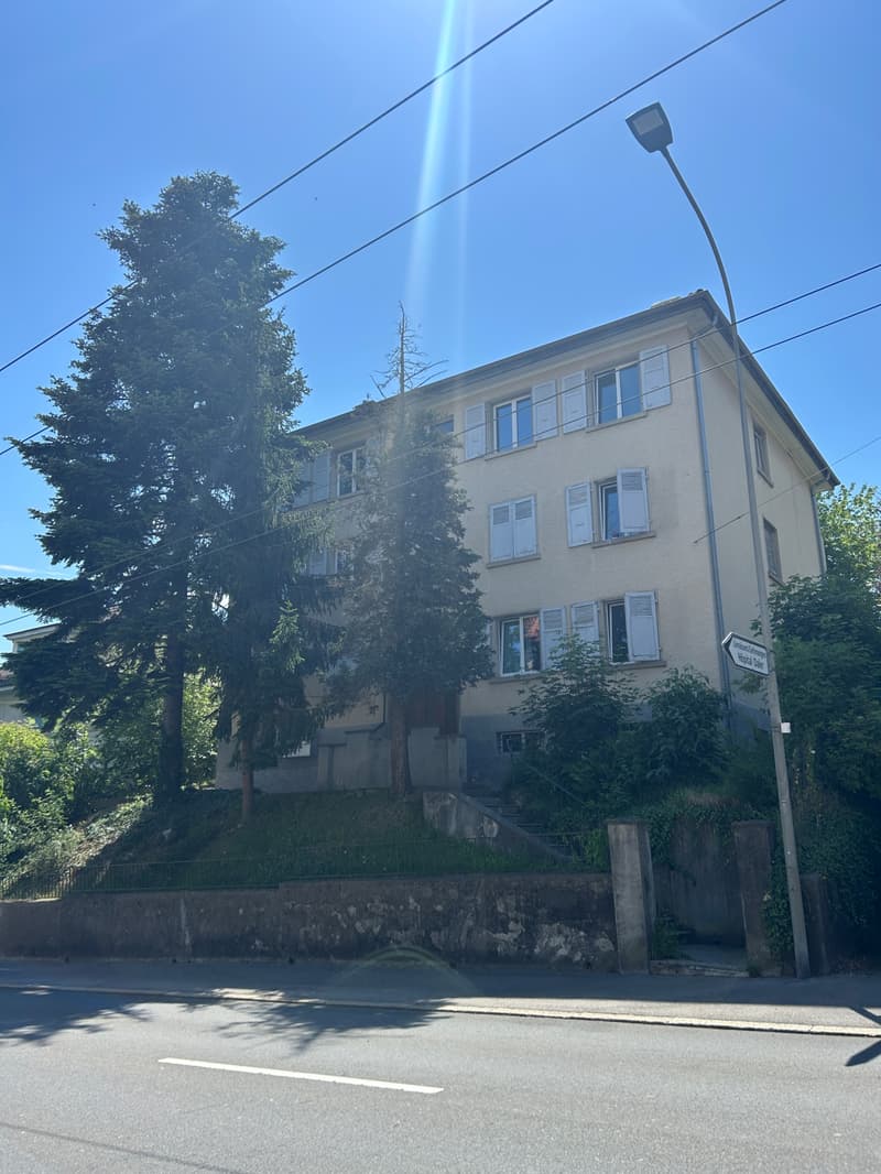 FRIBOURG - RTE DE VILLARS 14 - 3.5 PIECES - REZ-SUP. (3)
