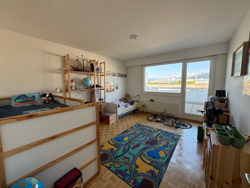 Magnifique appartement en attique de 7 pièces avec vue lac (8)