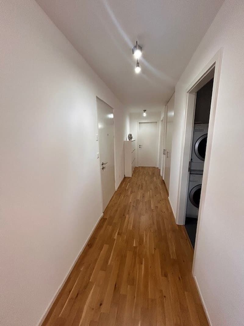 renens_52-hall.jpg