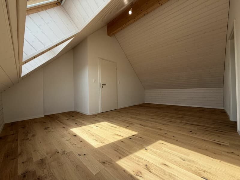 Erste Monatsmiete geschenkt ! 3,5-Zimmer-Duplexwohnung in Siselen (8)