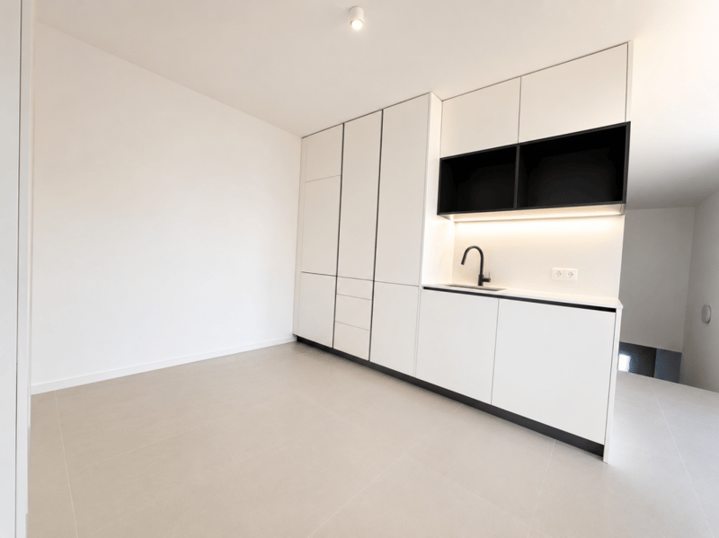 Administrative/Office 4 rooms 200 m2 in Corcelles-près-Payerne (1)