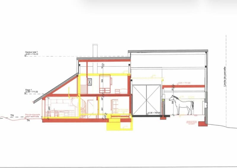 Ferme à rénover, avec habitation et rural équestre (4)