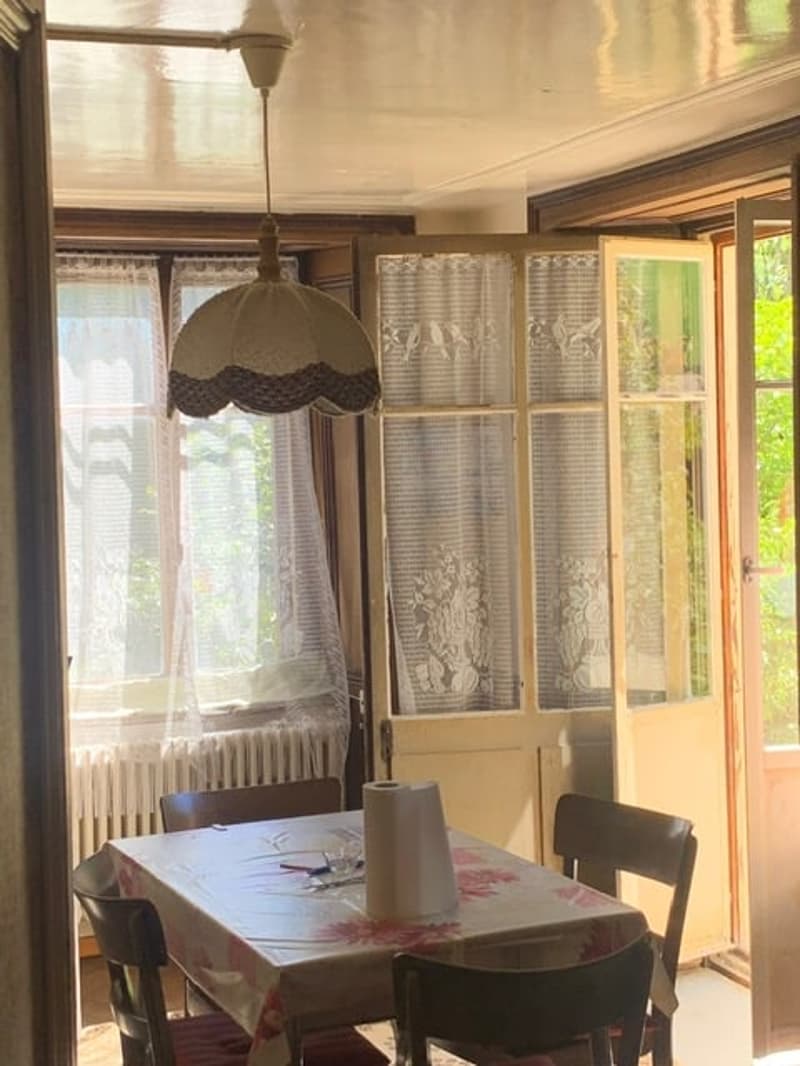 2123 St-Sulpice Vente d’une ancienne maison villageoise à rénover avec grand terrain (10)