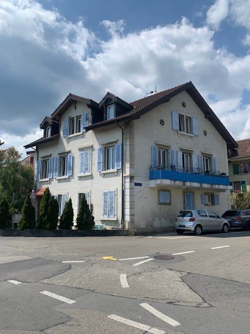 2525 Le Landeron/NE Vente d’un immeuble de 3 appartements et 1 bureau (1)