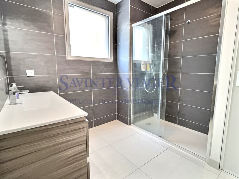 Appartement neuf, libre de suite. Aix-les-Bains. (11)