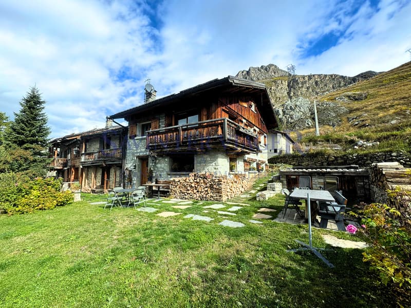 Propriété à 15 minutes des pistes, vue panoramique. Vente à Terme. (5)