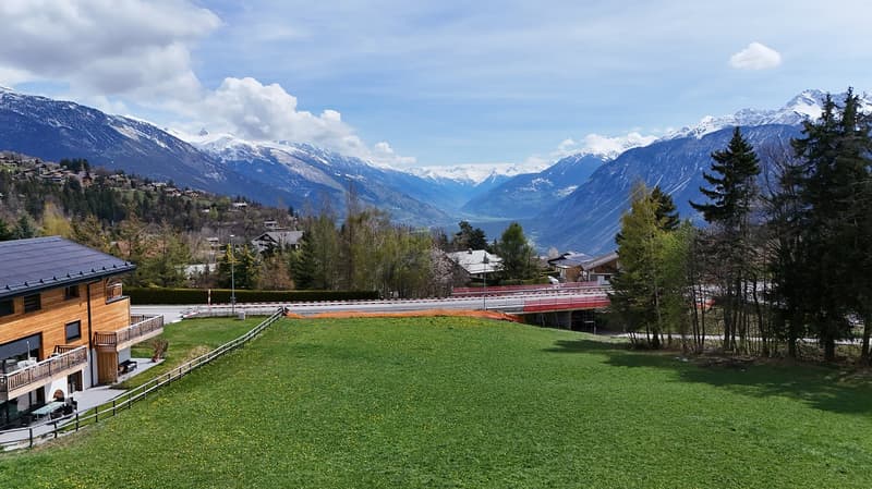 Magnifique appartement 3,5 pièces de 109m2 avec une vue panoramique sur les alpes ! (10)