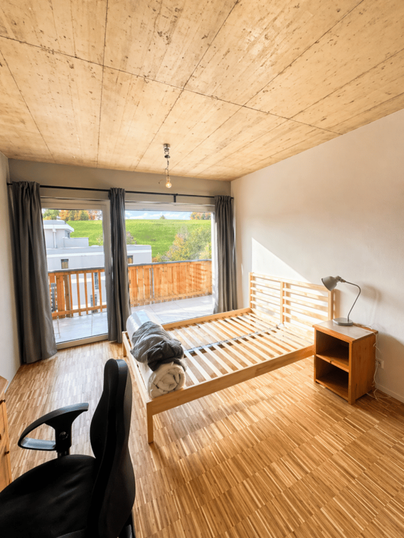 Nouvelle colocation haut de gamme - Chambres meublées avec balcon à 2 pas de la gare de Châtel-St-Denis (5)