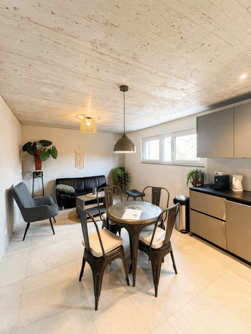 Nouvelle colocation haut de gamme - Chambres meublées avec balcon à 2 pas de la gare de Châtel-St-Denis (2)