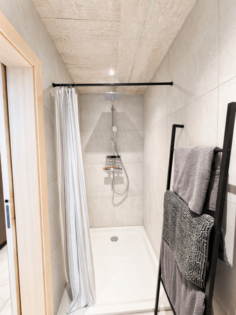 Nouvelle colocation haut de gamme - Chambres meublées avec balcon et terrasses à 2 pas de la gare de Châtel-St-Denis (5)
