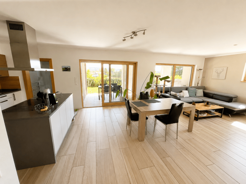 Magnifique appartement lumineux avec jardin à St-Aubin FR (5)