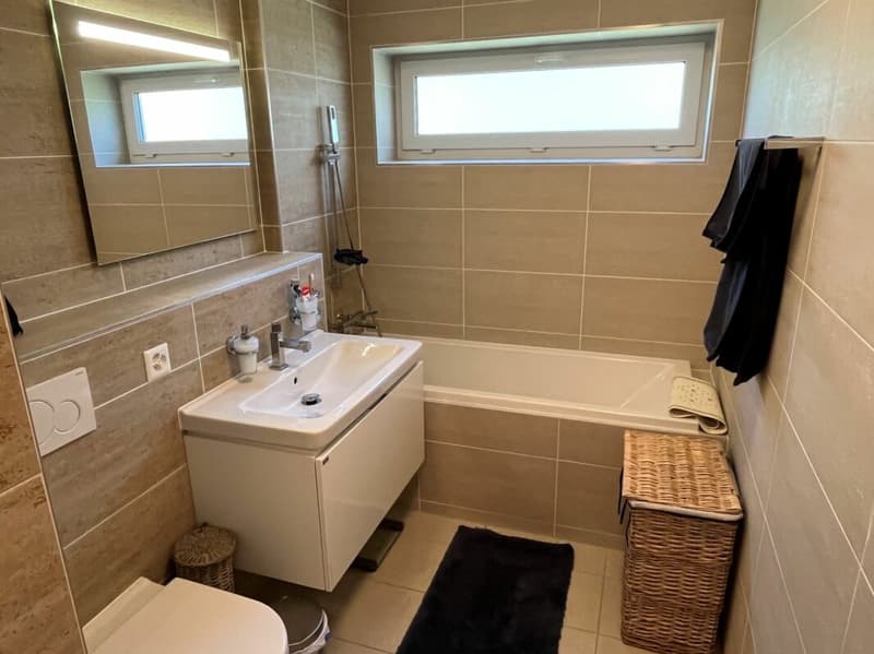 Magnifique appartement lumineux avec jardin à St-Aubin FR (9)
