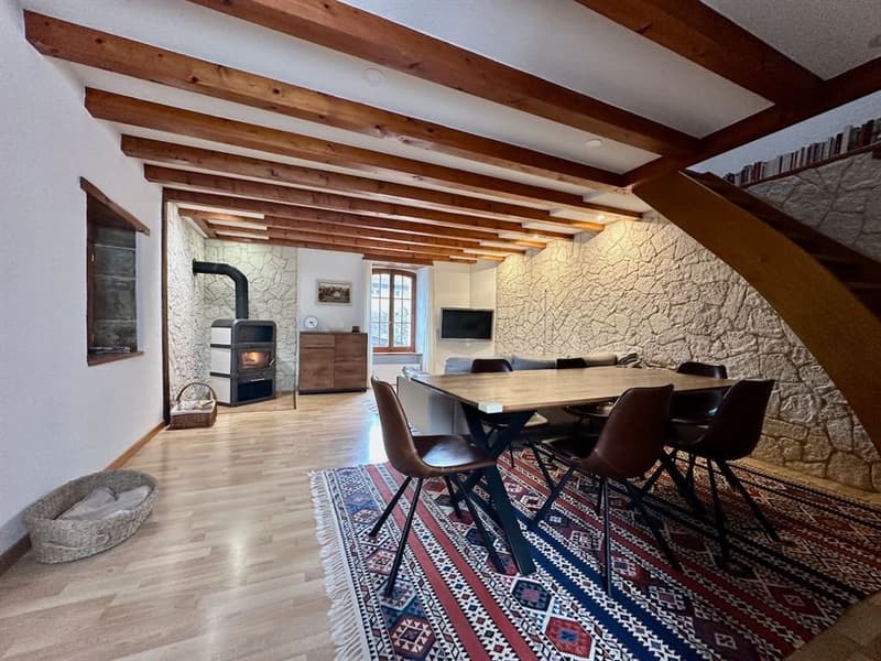 Charmante maison de village au coeur de Begnins (8)