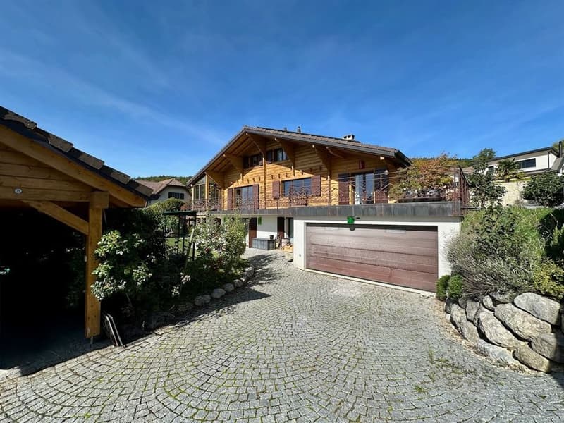 Maison individuelle rénovée avec vue sur le lac - 5 chambres, beaux vo (9)
