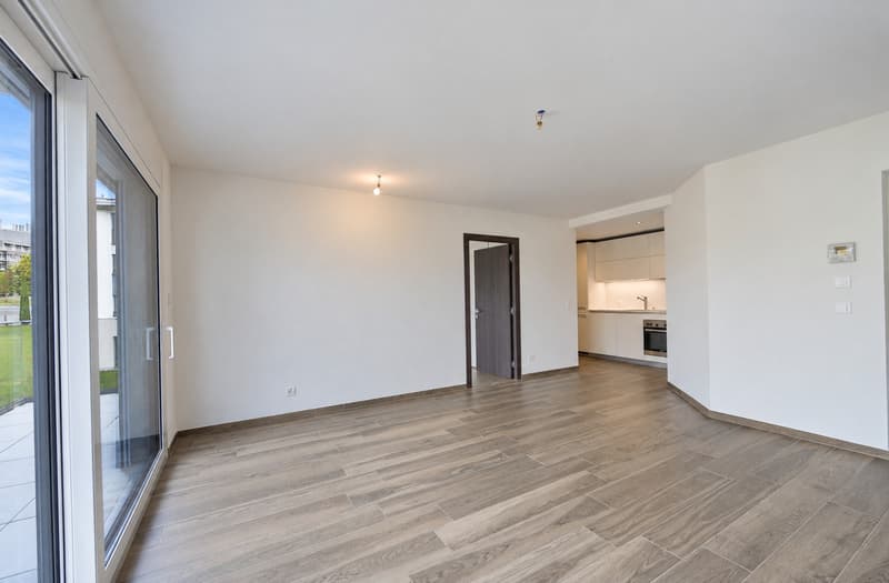 Magnifique appartement de 2.5 pièces avec finitions haut de gamme (3)