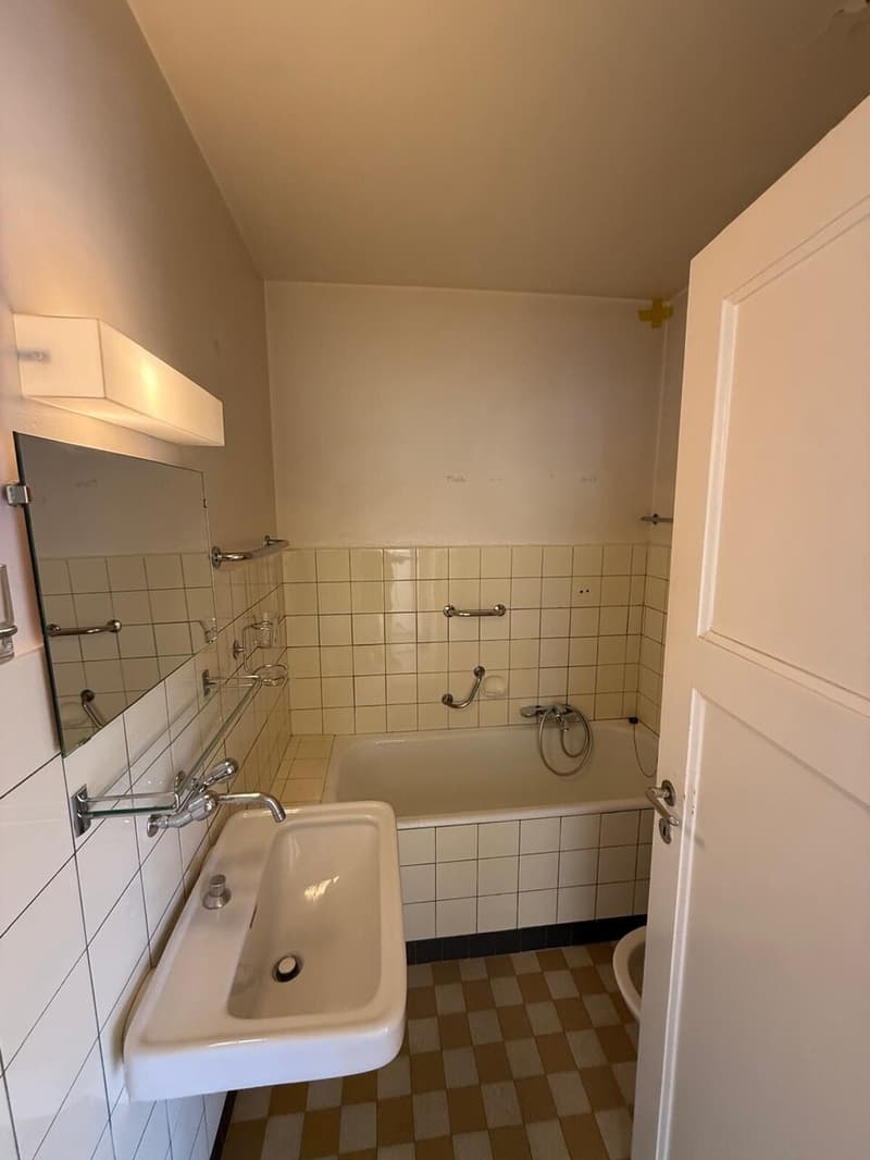 Appartement de 2.5 pièces au 1er étage dans un quartier calme (4)