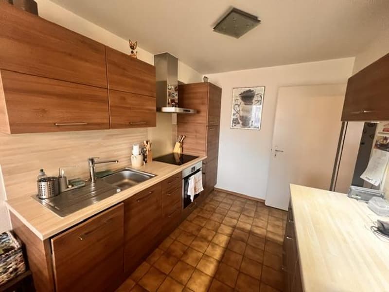 Appartement traversant avec balcons en viager à Gland (5)