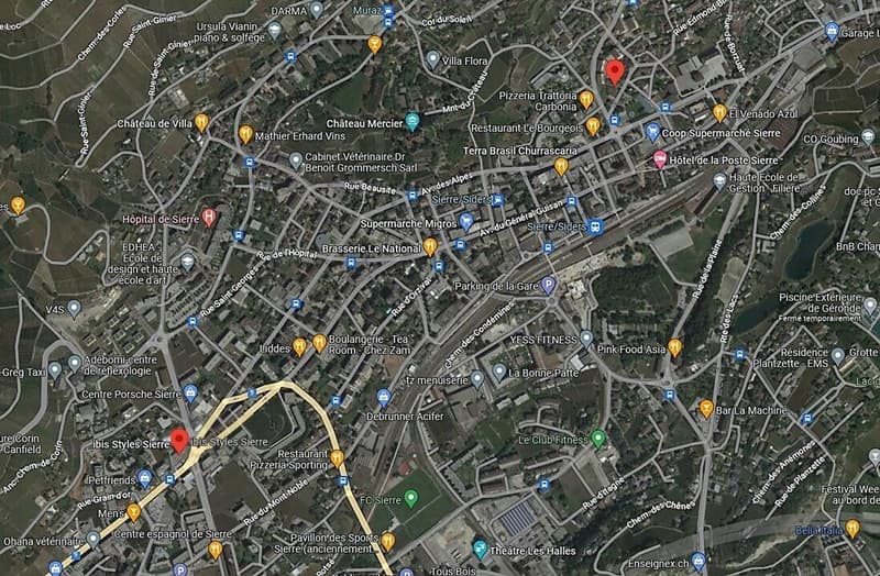 PLACES DE PARC INTÉRIEURES À LOUER (5)