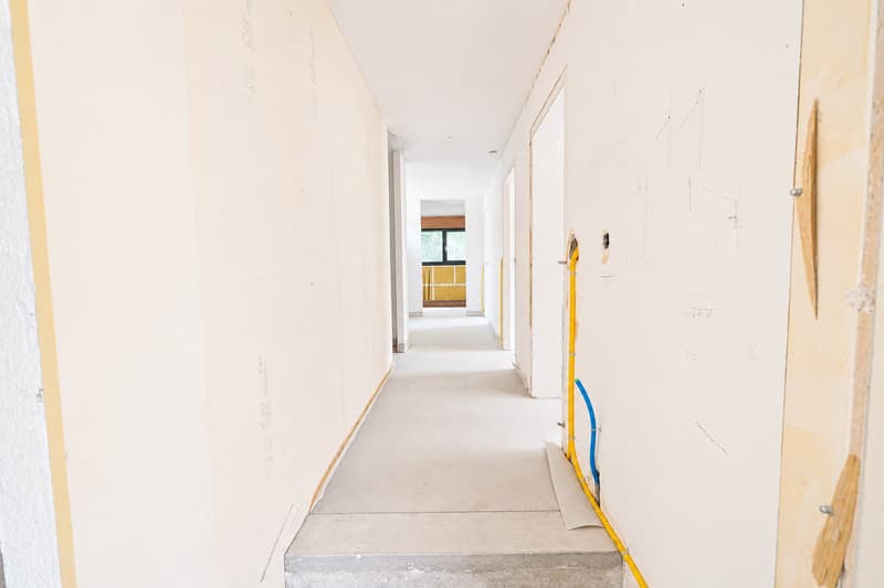 VILLA 4.5 PCES AVEC APPT. 2.5 PCES EN RÉNOVATION | VENTHÔNE (4)