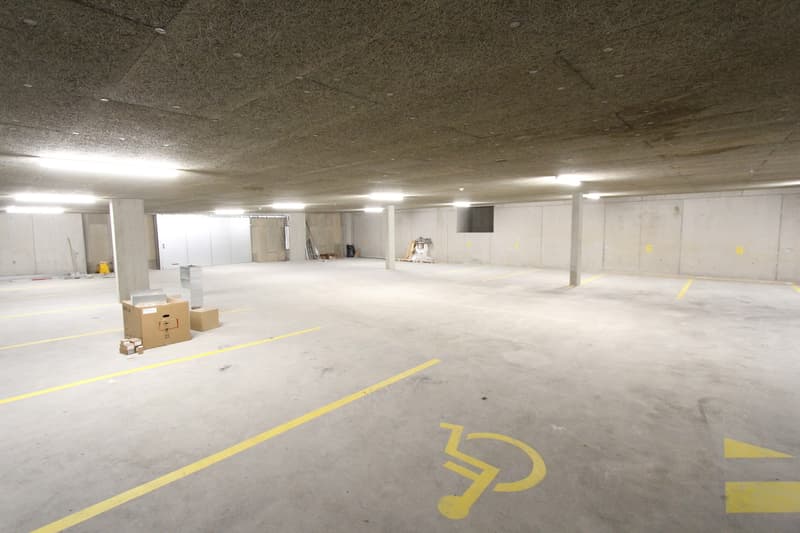PLACE DE PARC SOUTERRAINE À LOUER À SIERRE (2)