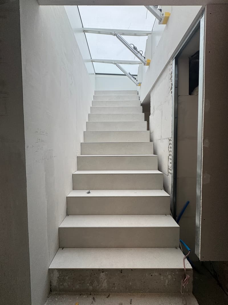 Appartement neuf  de 4,5 pièces avec rooftop en attique à Gland (10)