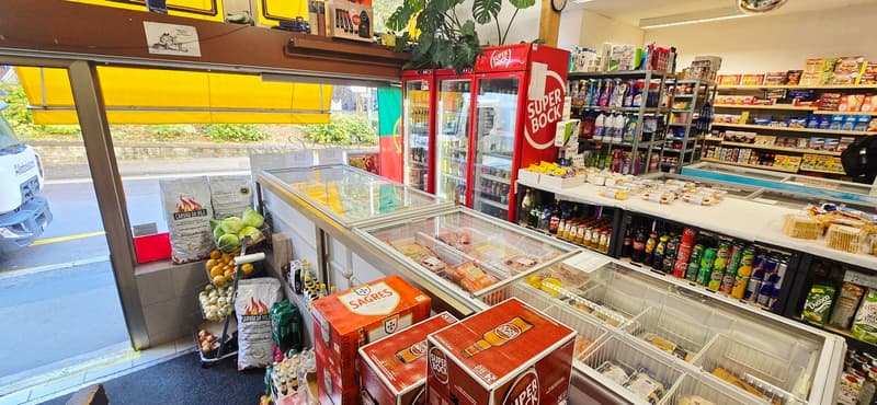 A VENDRE - COMMERCE D'ALIMENTATION (5)