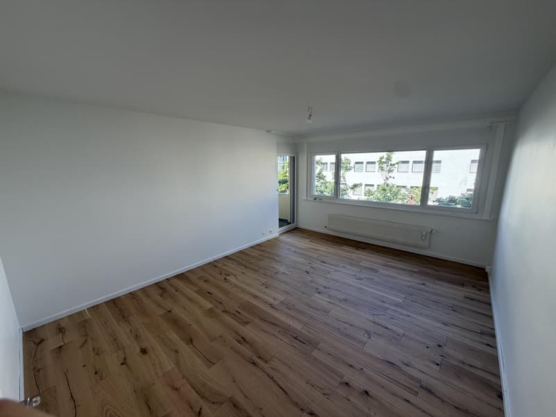 Magnifique appartement de 4.5 pièces entièrement rénové au centre de Sierre (7)