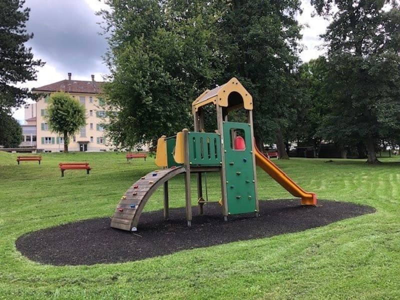 place_de_jeux.jpg