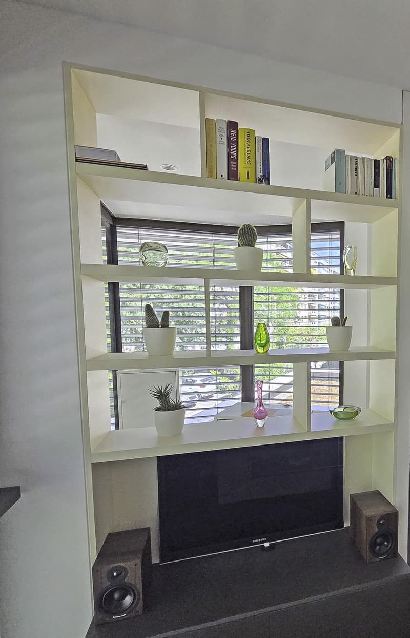 Superbe 3.0 pièces contemporain avec spacieuse terrasse, meublé (4)