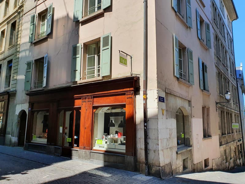 Charmant studio meublé au coeur de la Vieille-Ville (2)