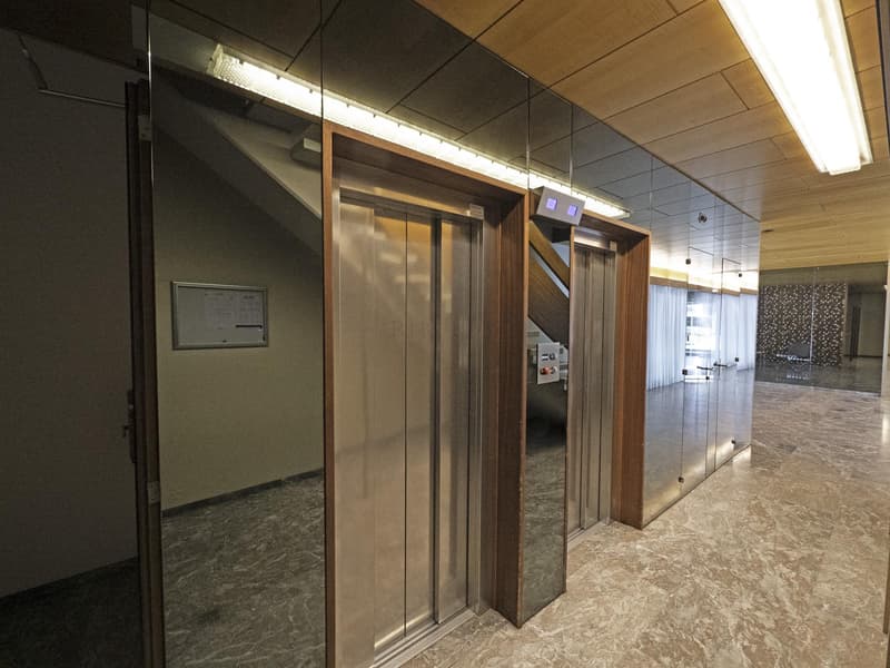 Au coeur du quartier de Florissant, lumineux 5 pièces, balcon, parking intérieure ! (4)