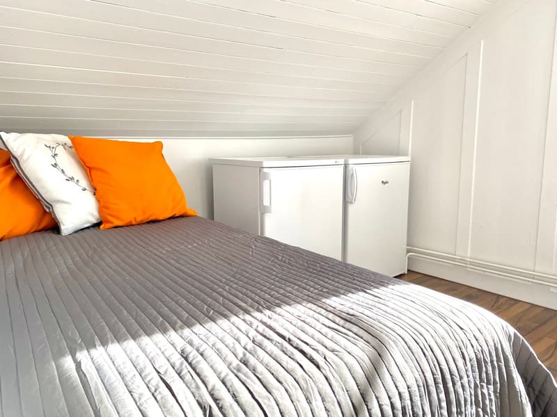 Möbiliertes Einzelzimmer (4)