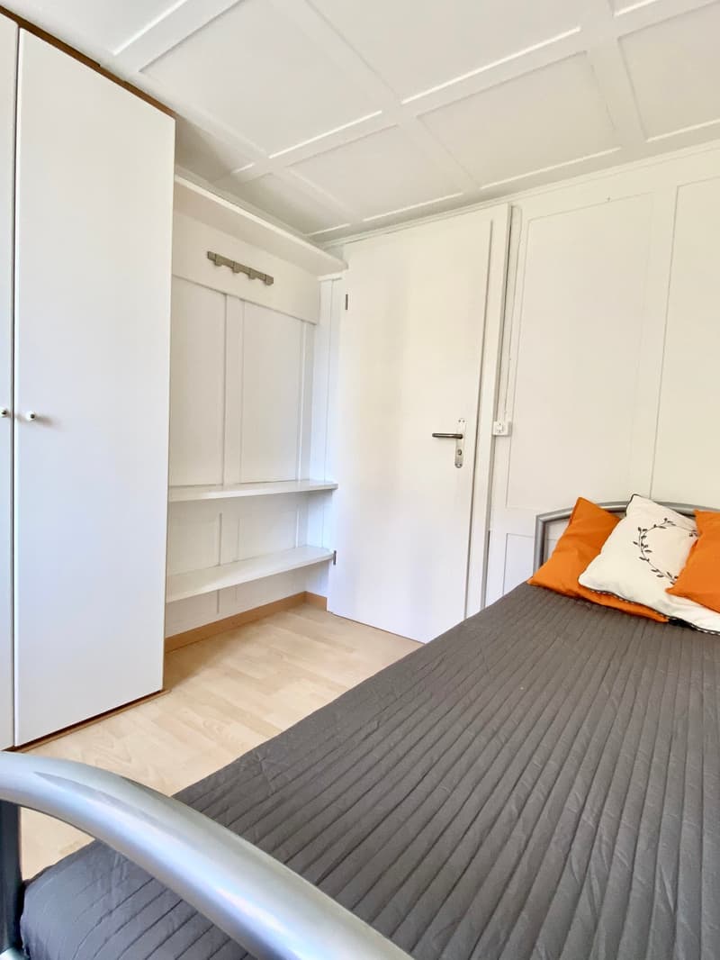 Möbiliertes Einzelzimmer (11)