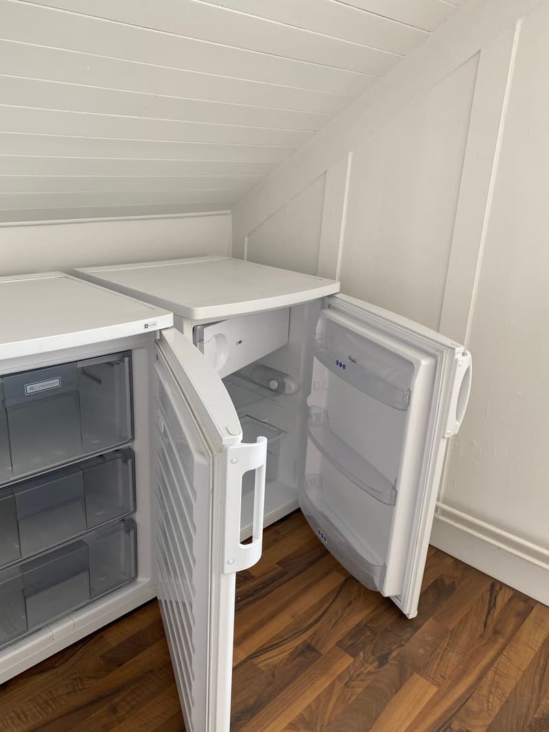 Möbiliertes Einzelzimmer (6)