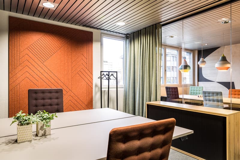 Attraktives Büro mit zwei Arbeitsplätzen im Office Space in Pfäffikon SZ