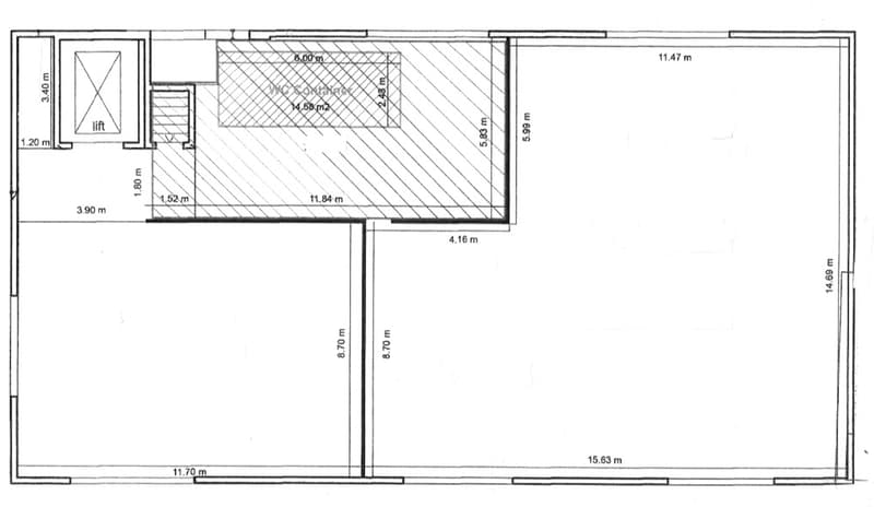 living room, kitchen, 2 bedrooms, 2 bathrooms, lift