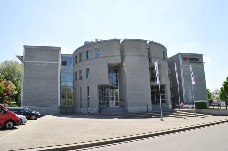 Gewerbehaus (2)