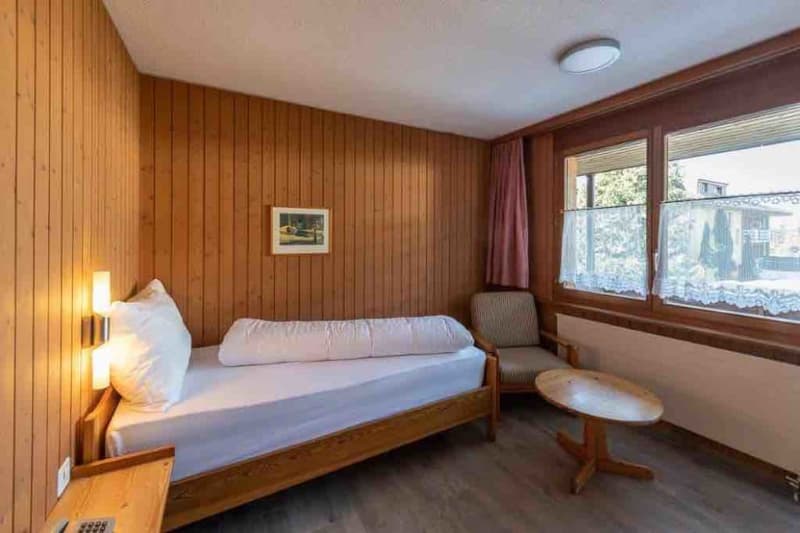 Möblierte Zimmer an ruhiger und doch an zentraler Lage zu vermieten (3)