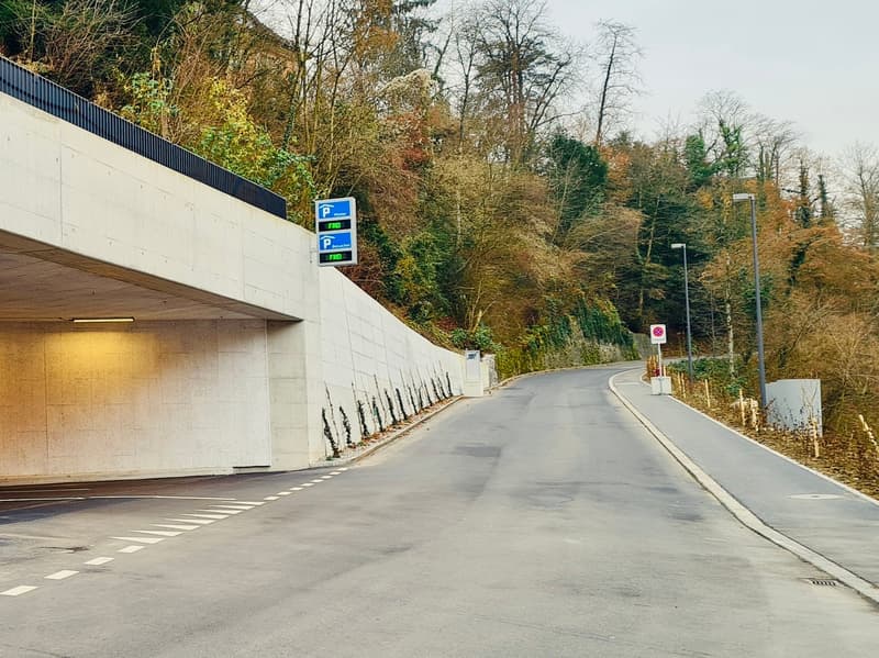 Parkplatz im Parkhaus Bäder zur Miete (2)