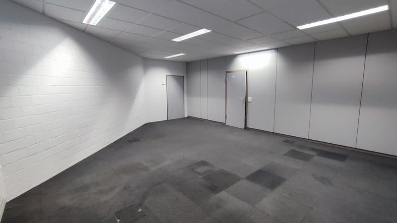 Büroraum 40m² im OG (4)