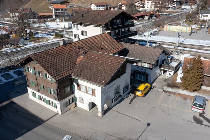 3 Wohnhäuser direkt am Bahnhof Küblis mit 18 Wohnungen, 17 PP und 1 Garage (2)