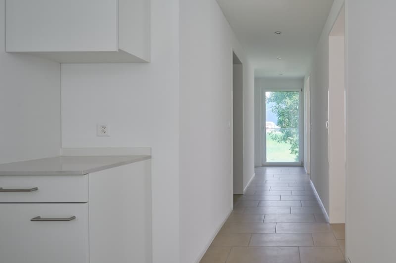 Helle 3 1/2-Zimmerwohnung im schönen Urnerland (10)