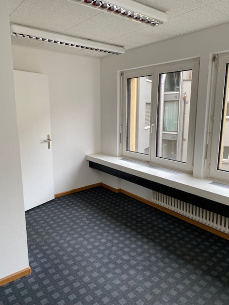 Zwei-Raum-Büro an bester Lage in der Nähe vom HB Zürich zu vermieten (1)