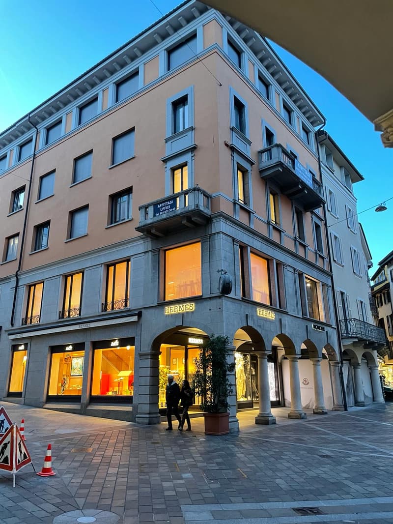 Prestigiosi Uffici a Lugano/Via Nassa (2)
