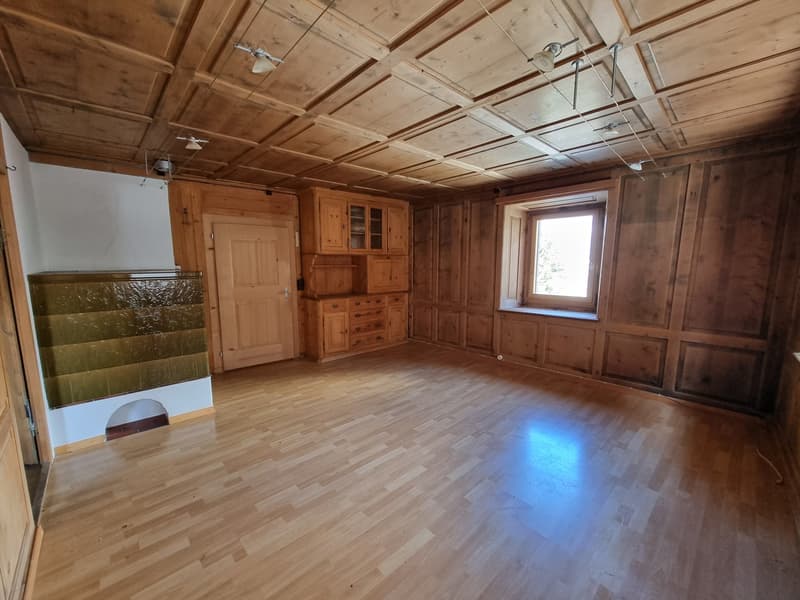 5 1/2-Zimmer Einfamilienhaus in Parsonz mit fantastischer Panoramasicht (2)