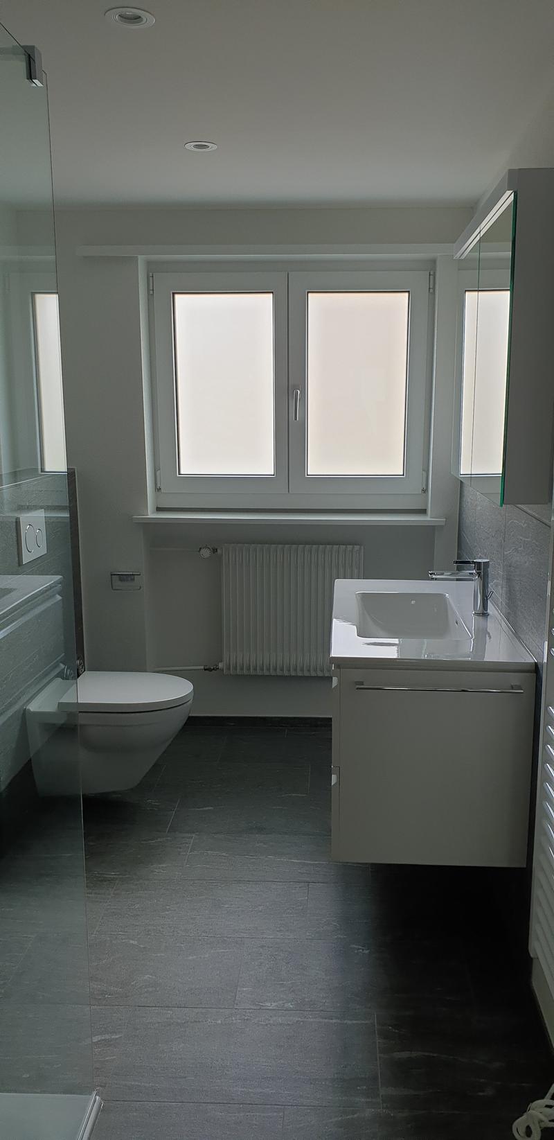 Neu renovierte 5.5 Zimmer Wohnung im 1. OG in Buttikon SZ (2)