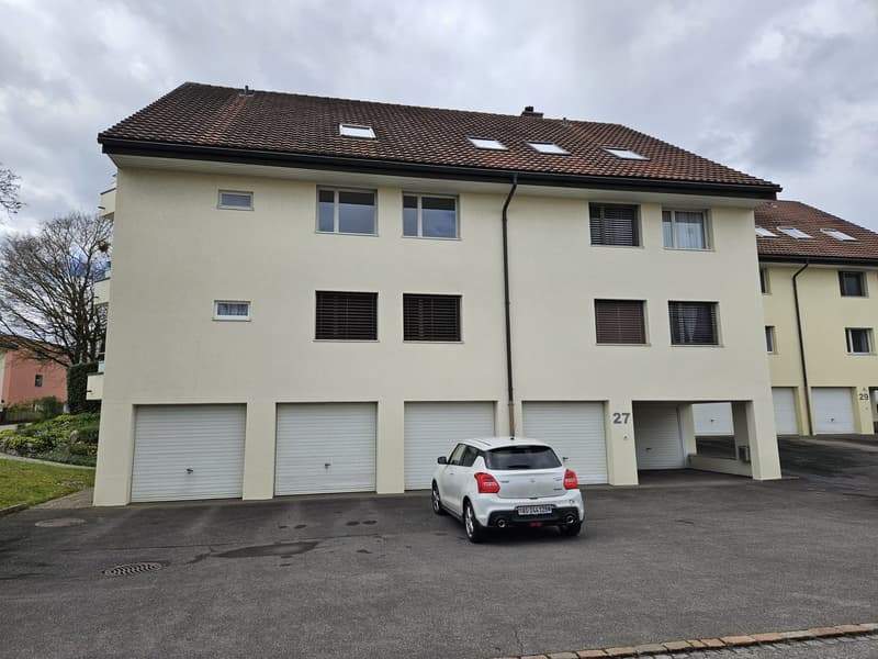 Renovierte 5.5-Zimmerwohnung an ruhiger Lage in Küttigen (5)