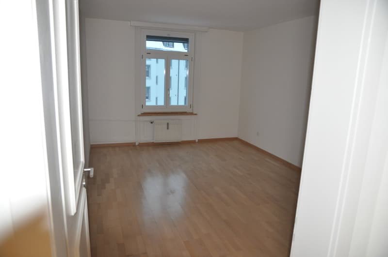 Geräumige 7.5-Zimmer-Wohnung in St. Gallen (1)