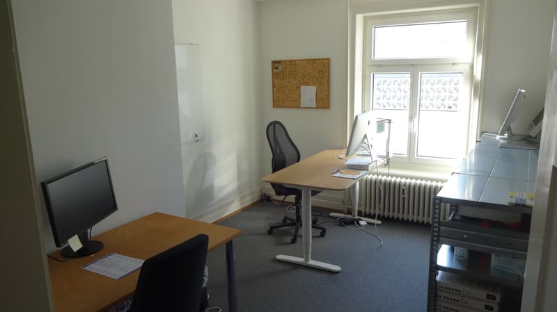 Büro in Zürich (2)